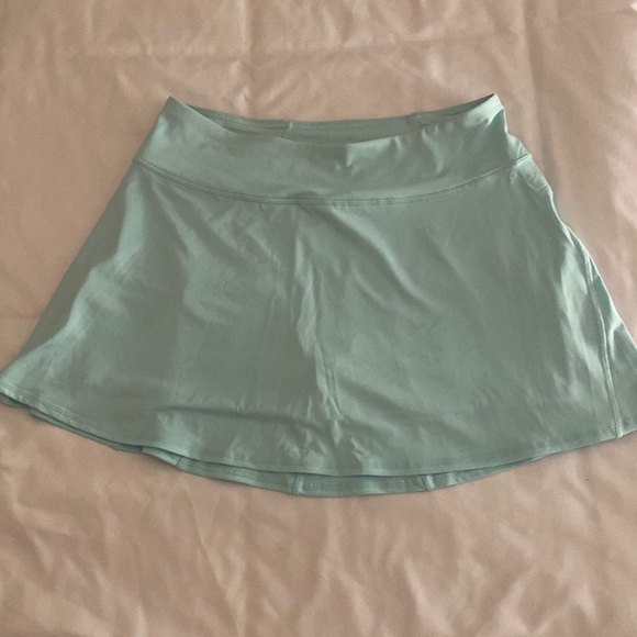 Dresses & Skirts - Light blue golf skirt SIZE L zipper in back